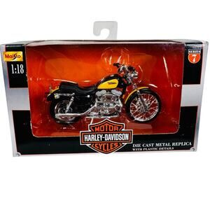 2000 Harley Davidson FXDWG Dyna‎ Wide Glide Maisto Series 7 1:18 scale